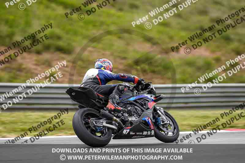 cadwell no limits trackday;cadwell park;cadwell park photographs;cadwell trackday photographs;enduro digital images;event digital images;eventdigitalimages;navarra;no limits trackdays;peter wileman photography;racing digital images;trackday digital images;trackday photos